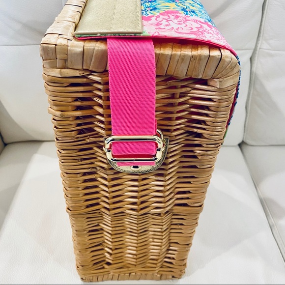 Lilly Pulitzer Wine Tote 🍷 - Picture 4 of 6